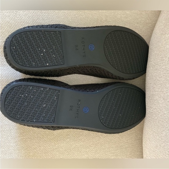 Rothy's Elegant Black Flats with Blue Highlights like new Size 9.5 - Picture 4 of 5